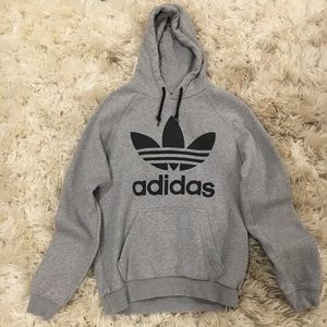 Adidas Hoodie 👽